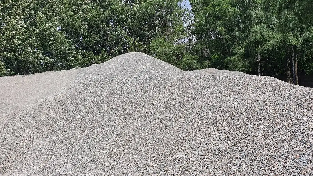 Ile waży m³ żwiru 8-16 mm? Konkretne dane i obliczenia dla budowy