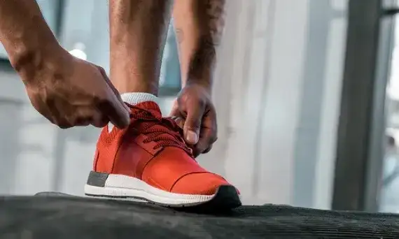 Jak sprawdzić oryginalność butów adidas i uniknąć podróbek