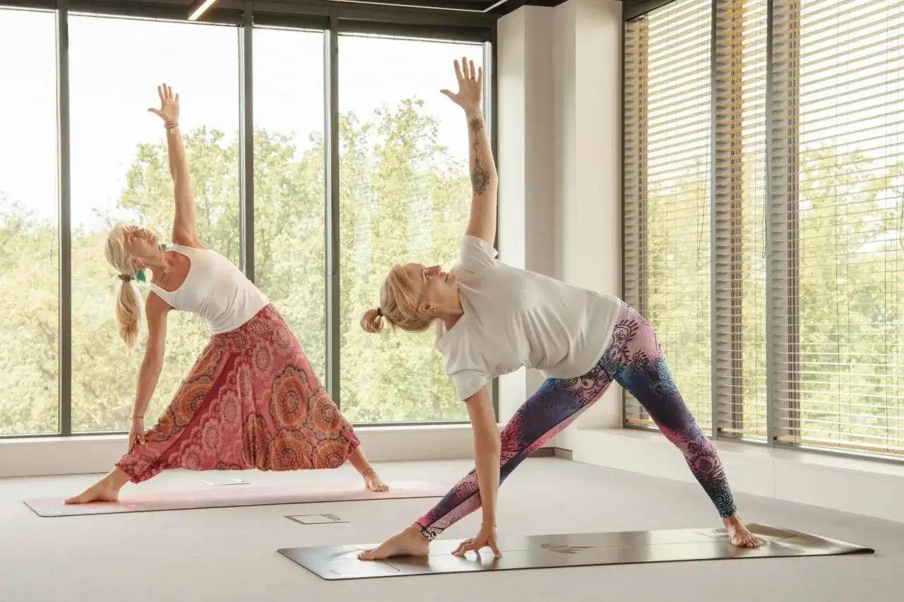 Joga a odchudzanie: czy naprawdę działa? Sprawdź fakty.