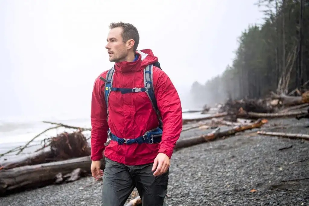 Jak się ubrać w góry we wrześniu, aby uniknąć zimna i deszczu