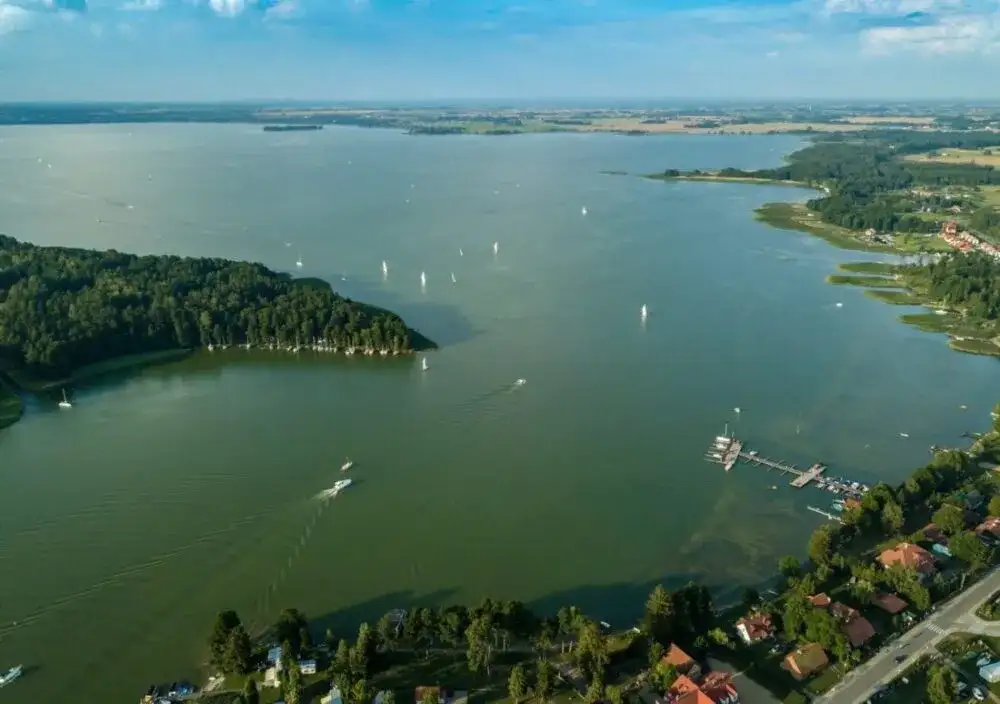 Mazury: Wybierz idealne jezioro. Przewodnik i porady