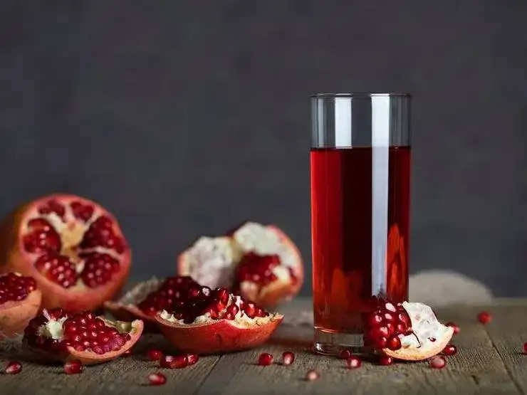 Jak zrobić sok z granatu? Proste metody i sekrety idealnego smaku