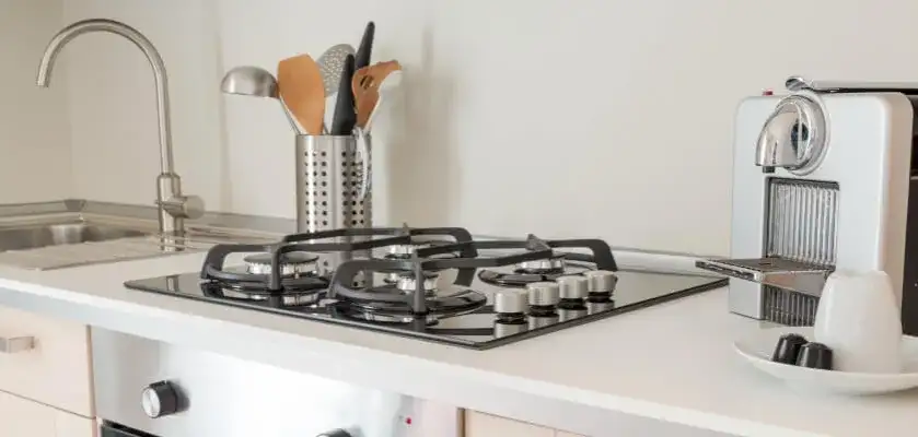 Jak połączyć blat z kuchenką wolnostojącą - uniknij błędów przy montażu