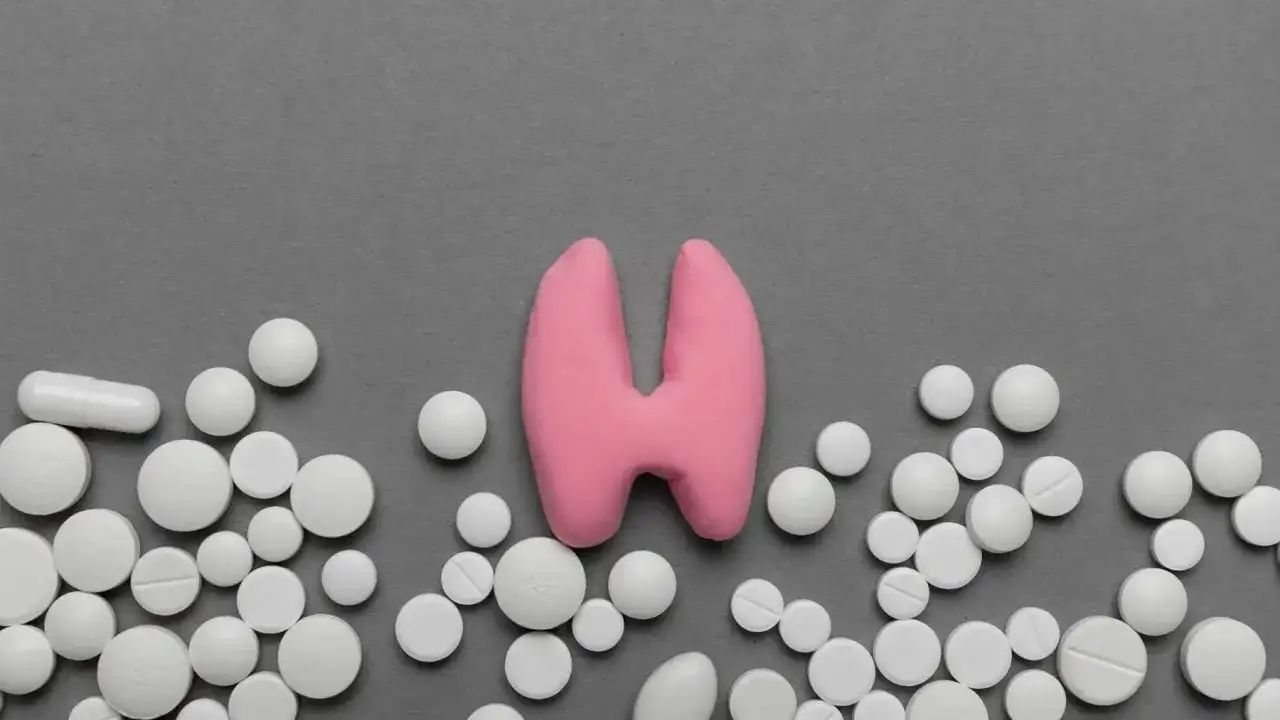 Jakie leki na niedoczynność tarczycy? Skuteczne terapie i porady