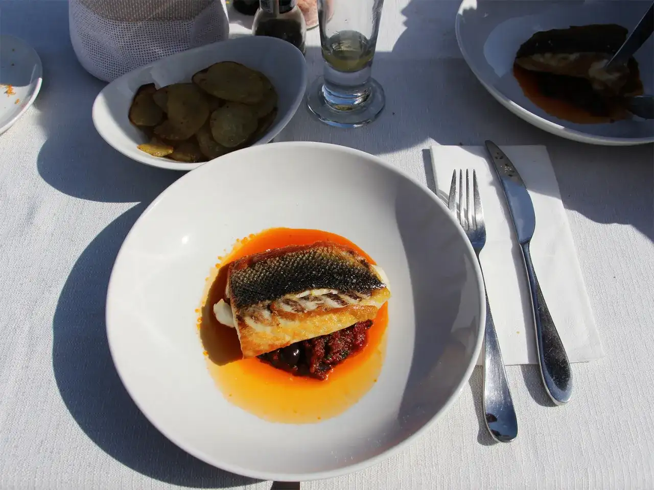 Gdzie zjeść w Marsaxlokk? Najlepsze lokale z owocami morza