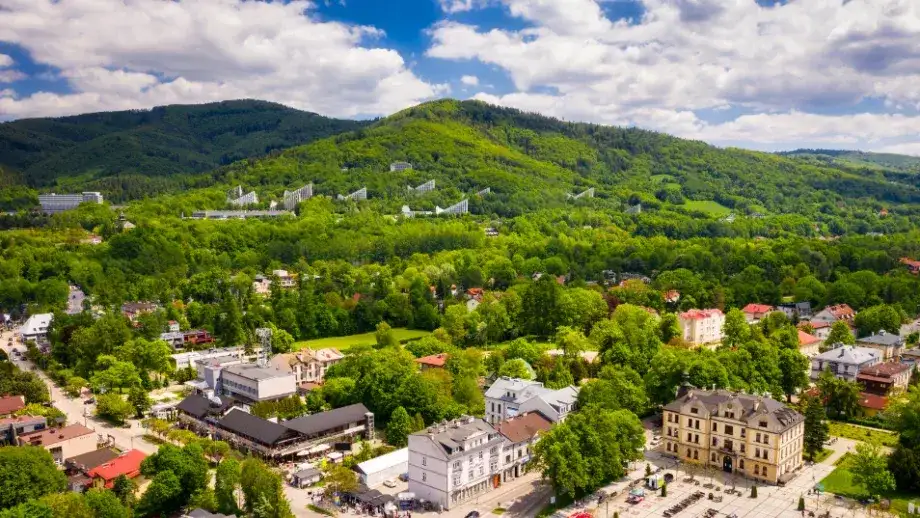 Ustroń: Co zwiedzić? Odkryj góry, atrakcje i uzdrowiskowy klimat