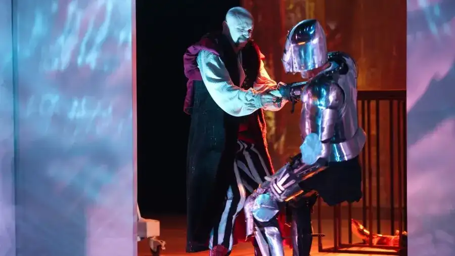 Aktorzy teatru Bagatela: Poznaj ich historie i niezapomniane role