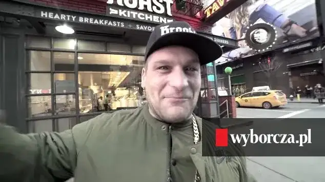 Roast: Co to znaczy po polsku i jak odróżnić go od hejtu?