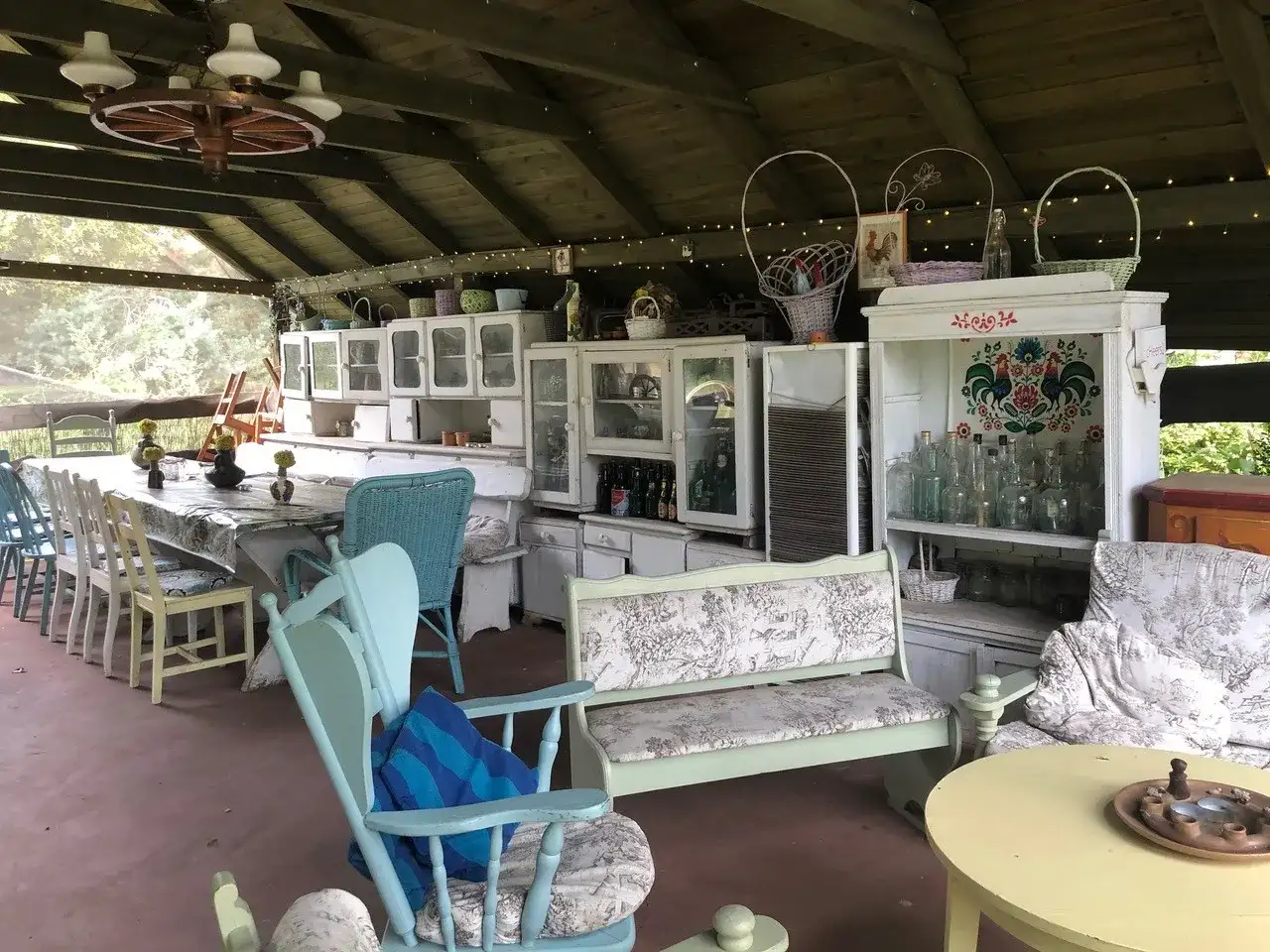 Dworek wśród jesionów - idealne miejsce na relaks w naturze