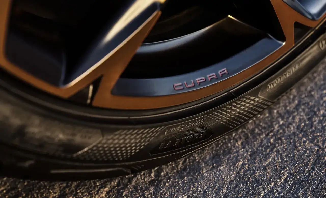 CUPRA z niską ratą dla firm