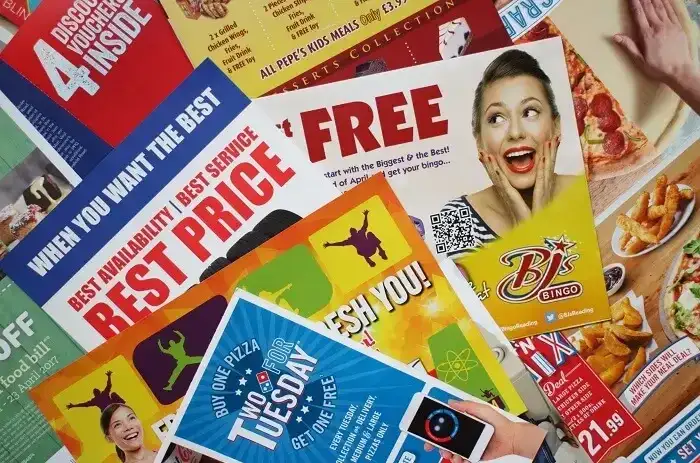 Faktyczne zarobki na roznoszeniu ulotek w mieście i na wsi - poradnik