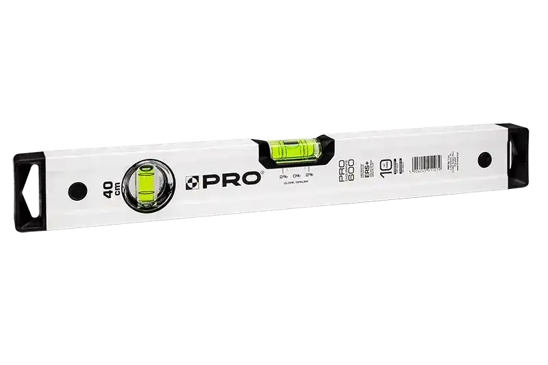 Jaką poziomicę wybrać, aby uniknąć błędów w budowie?