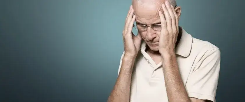 Jak objawia się cichy udar? Objawy, które mogą cię zaskoczyć