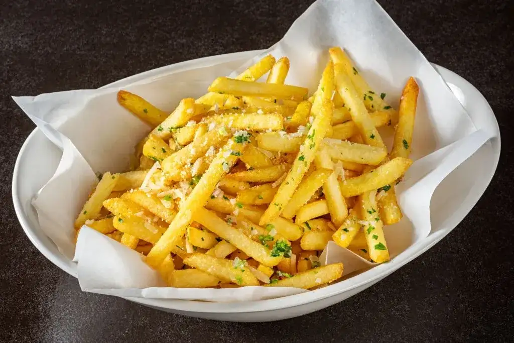 Jak zrobić zdrowe frytki, które zachwycą smakiem i nie tuczą