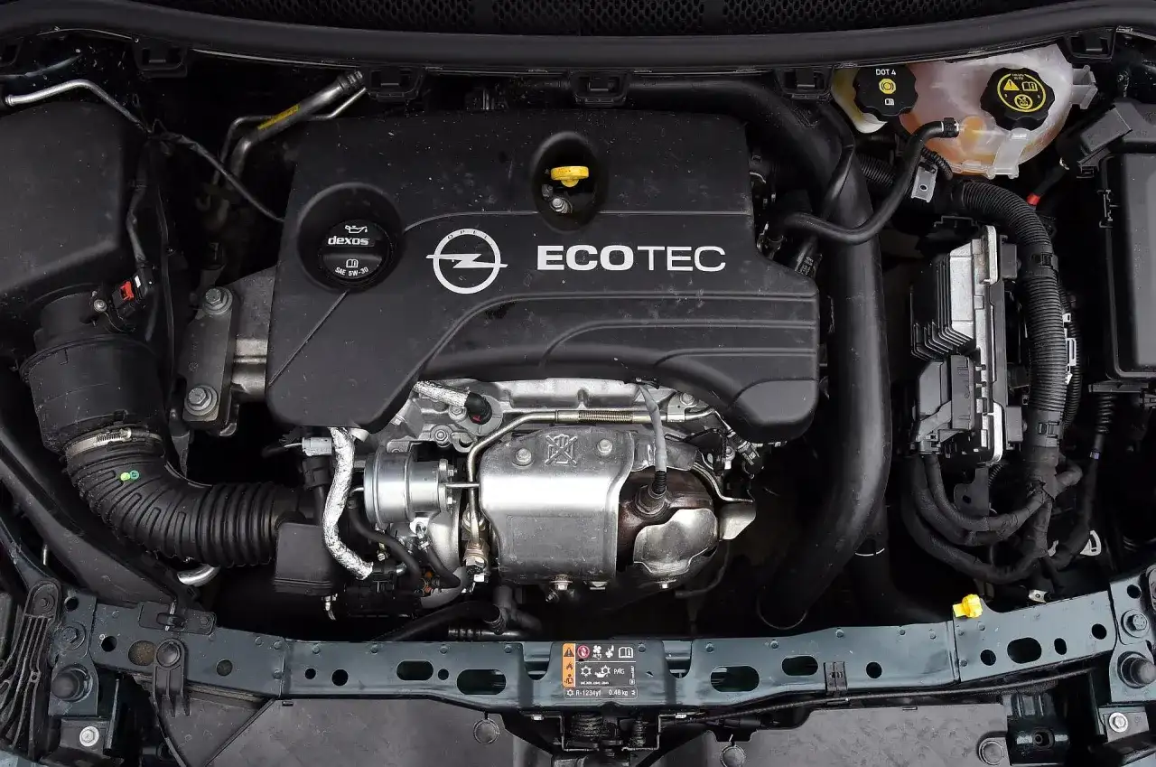 Astra K: Silniki benzyna/diesel który wybrać, by nie żałować?