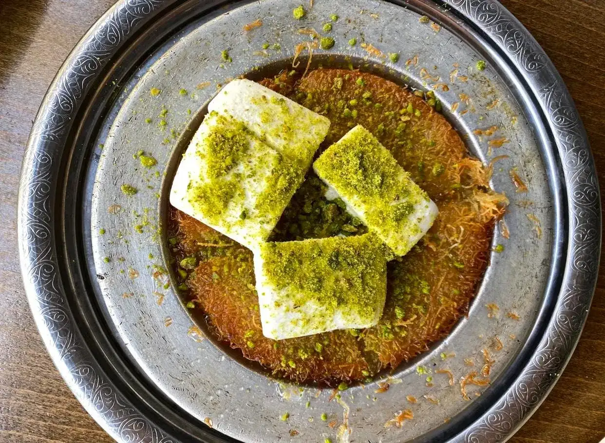 Co warto zjeść w Turcji? Odkryj smaki, które zachwycą Twoje podniebienie