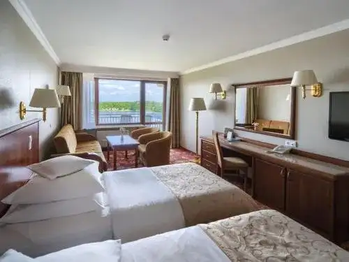 Gołębiewski Mikołajki: 689 pokoi poznaj jego prawdziwą skalę