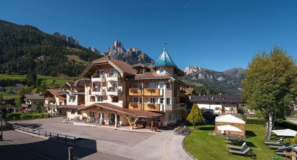 Hotel Pozza di Fassa: trova il tuo ideale tra SPA, piste e relax