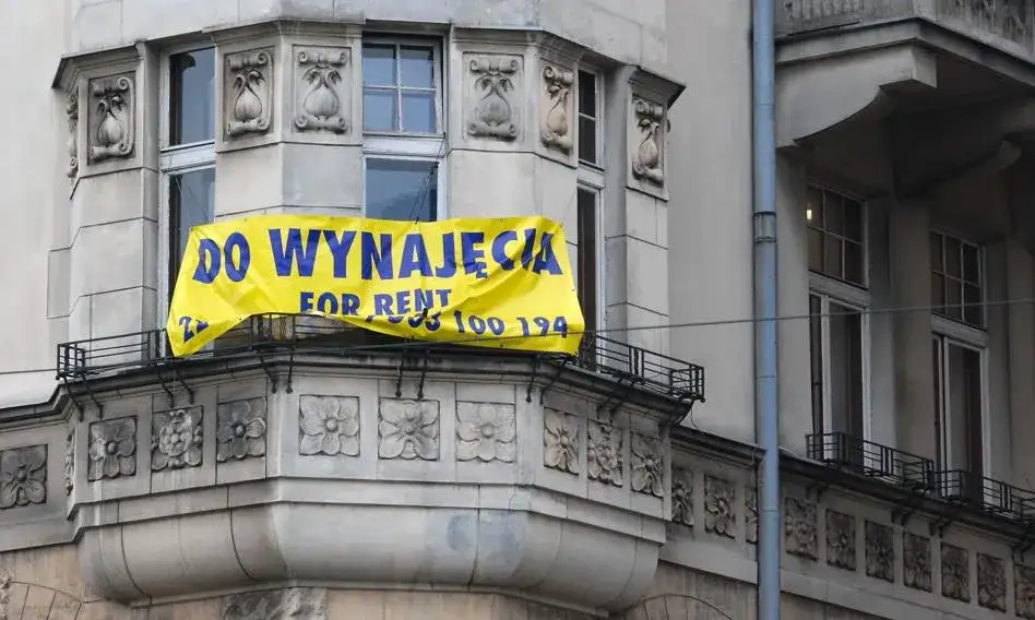 Czy za wynajem płaci się z góry? Oto co musisz wiedzieć o czynszu