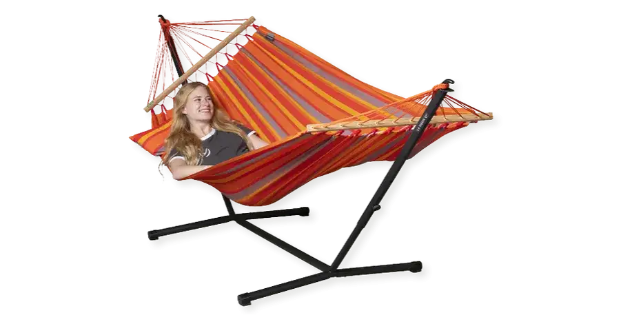 Bezpieczne wieszanie hamaka na tarasie. Uniknij wpadek i błędów montażu