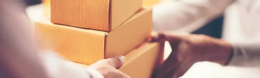 Spedytor krajowy kto to? Kluczowe informacje o jego roli i obowiązkach