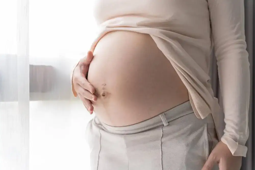 Ciąża: Kiedy do lekarza, aby uniknąć problemów zdrowotnych?