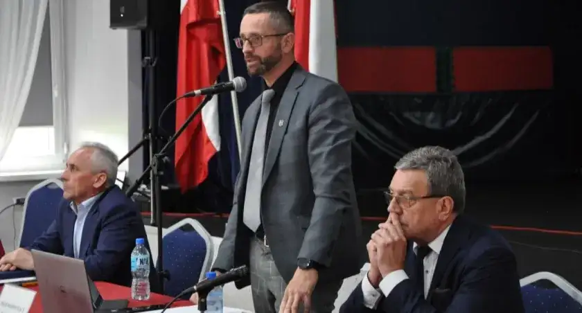 Urząd Gminy Jeziora Wielkie – kluczowe informacje i aktualności