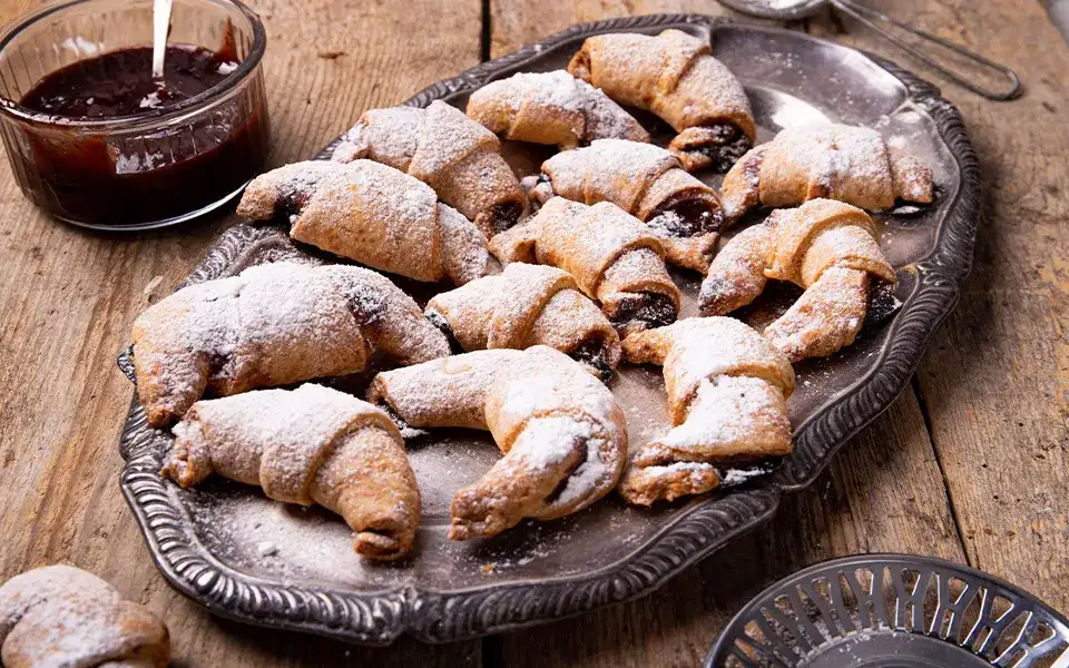 Szybkie rogaliki z serka homogenizowanego – prosty i smaczny przepis