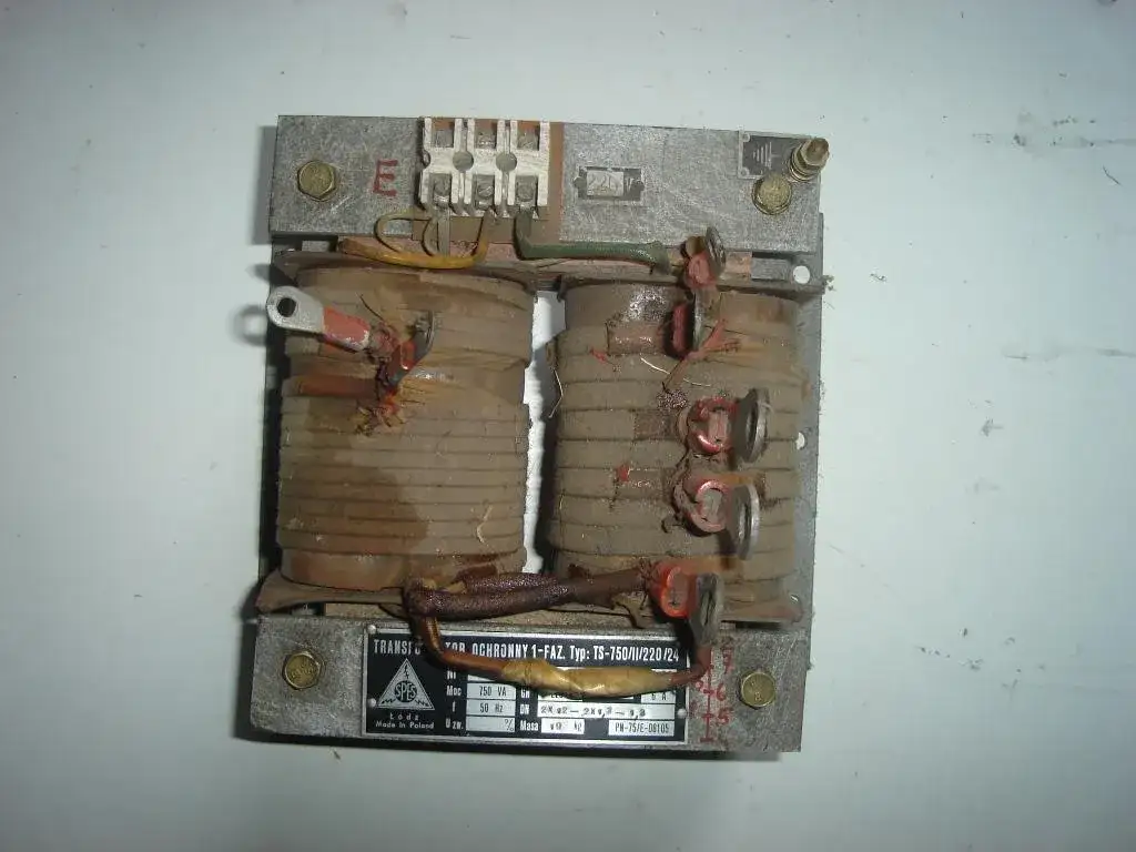 Jak dobrać transformator do prostownika, aby uniknąć błędów i strat