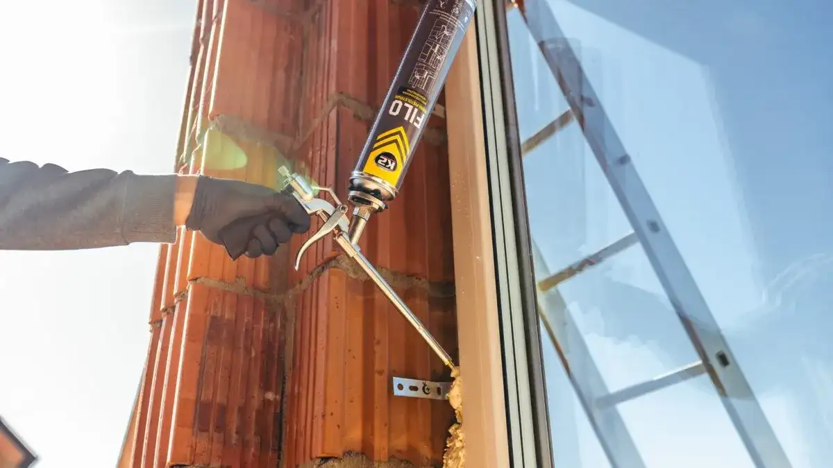 Ile czasu schnie pianka montażowa? Poznaj kluczowe czynniki wpływające