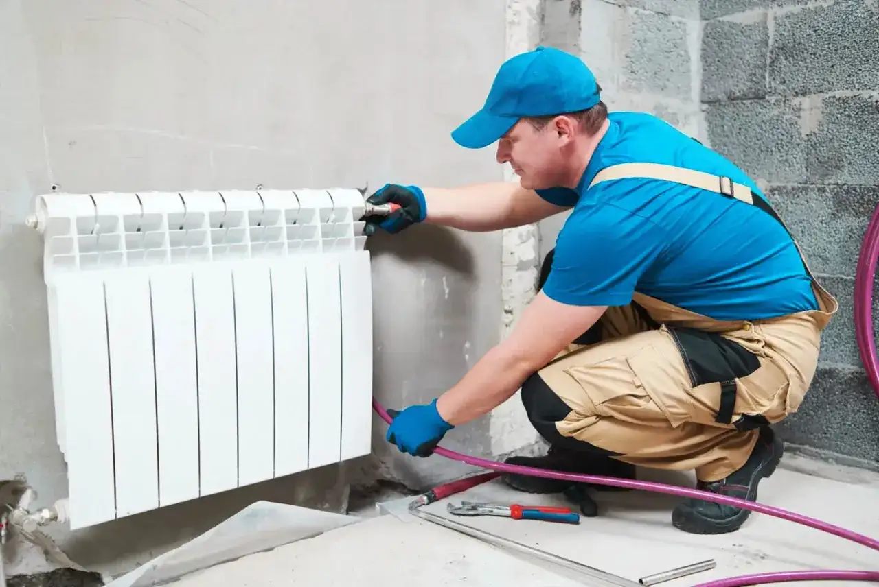 Poziom czy spadek grzejnika? Jak prawidłowo zamontować?