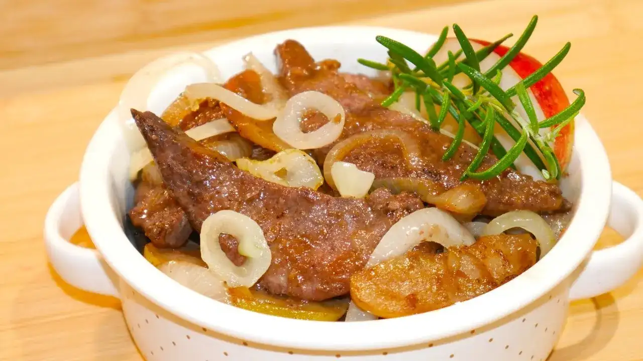 Co zrobić z wątróbki wieprzowej? Pyszne przepisy i sprawdzone sposoby