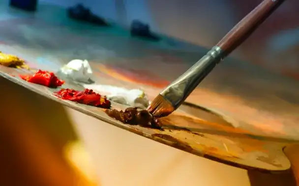 Techniki malowania: jak nadać ścianom profesjonalnie wyglądające wykończenie