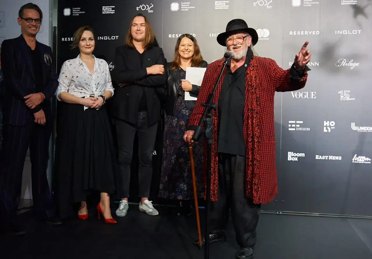 Wiesz jak jeden Andrzej Antkowiak odmienił polską modę filmową?