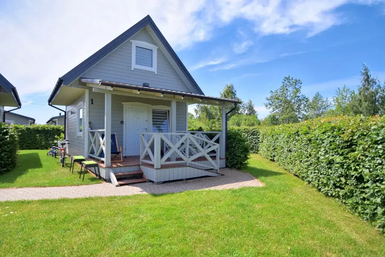 Domki nad jeziorem Zachodniopomorskie: Przewodnik po idealnym urlopie