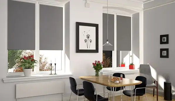 Jaki kolor rolet do białych okien, aby uniknąć błędów w aranżacji?