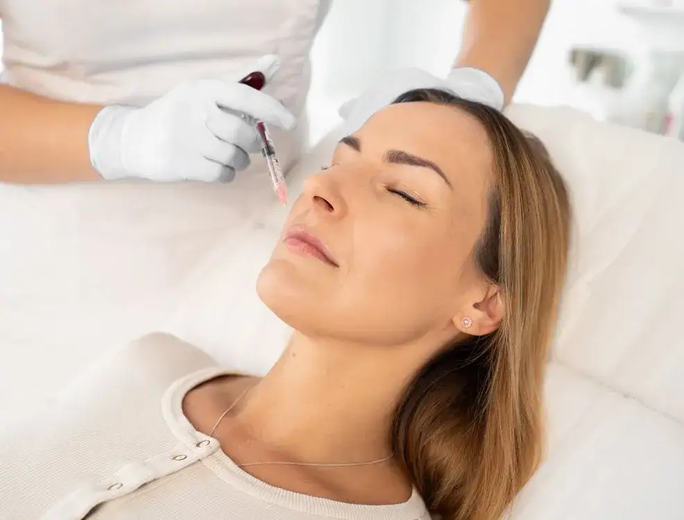 Czy można pić kawę po powiększaniu ust? Ważne zalecenia i ryzyka