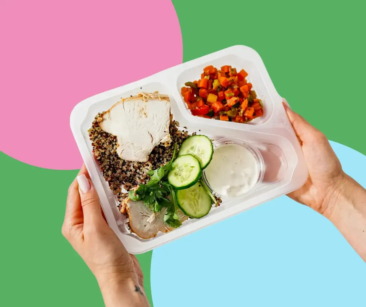 Jak wygląda dostawa cateringu dietetycznego? Odkryj szczegóły i proces