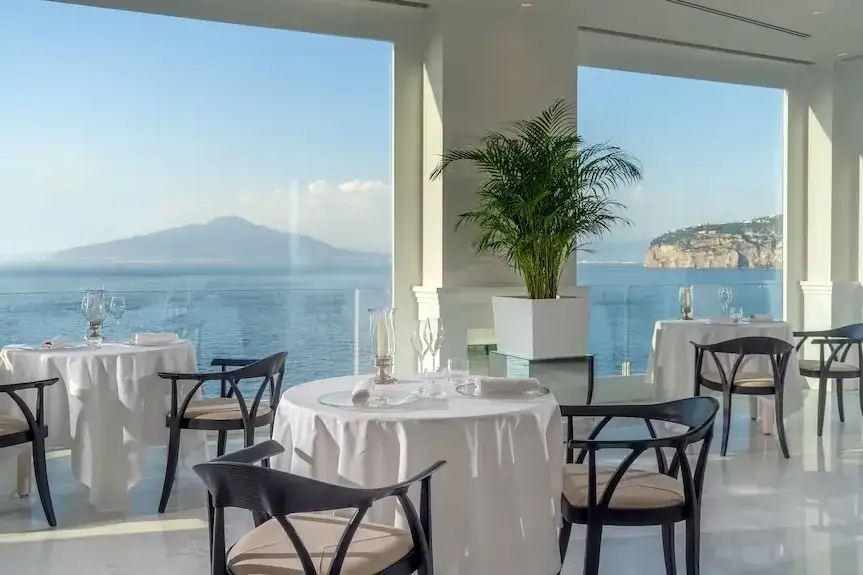 Hotel Syrene Bellevue Capri: È l'oasi di lusso che fa per te?