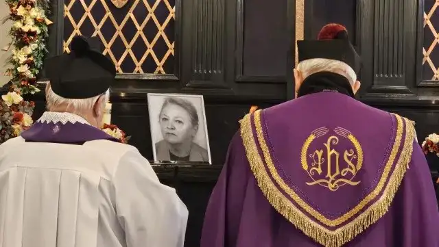 Kto zmarł w Zielonej Górze? Ostatnie pożegnania i ich znaczenie