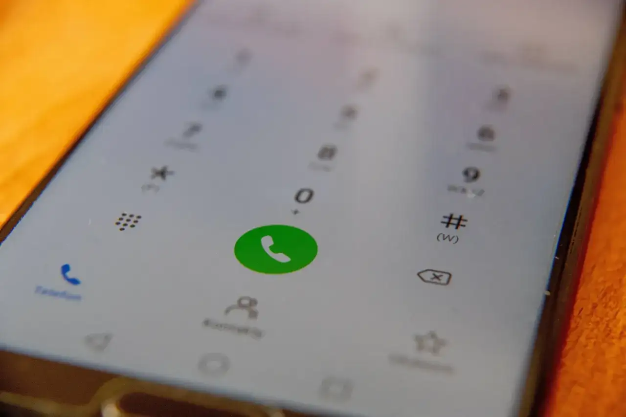 Jak sprawdzić numer telefonu kierowcy BlaBlaCar i uniknąć problemów