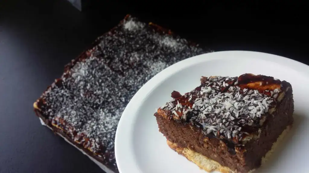 Fit ciasto z kaszy manny: Przepis na zdrowy deser bez wyrzeczeń