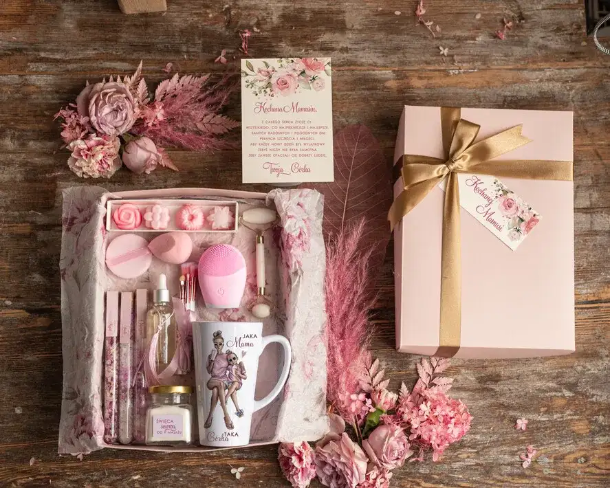  Jaki prezent dla żony na urodziny? Najlepsze pomysły na praktyczny upominek