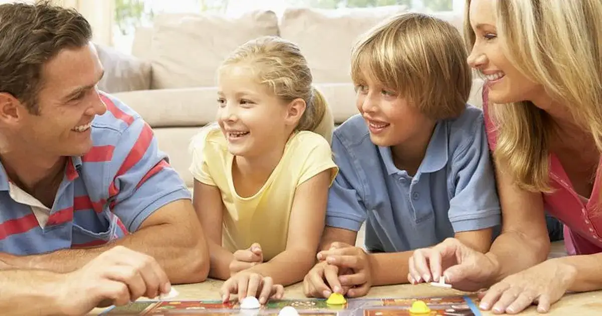Gry planszowe co rozwijają: Odkryj najlepsze tytuły dla umiejętności