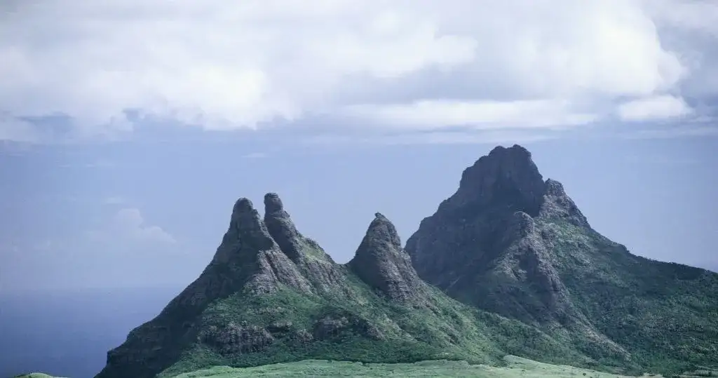 Gdzie leży Mauritius? Odkryj jego wyjątkową lokalizację w Oceanie