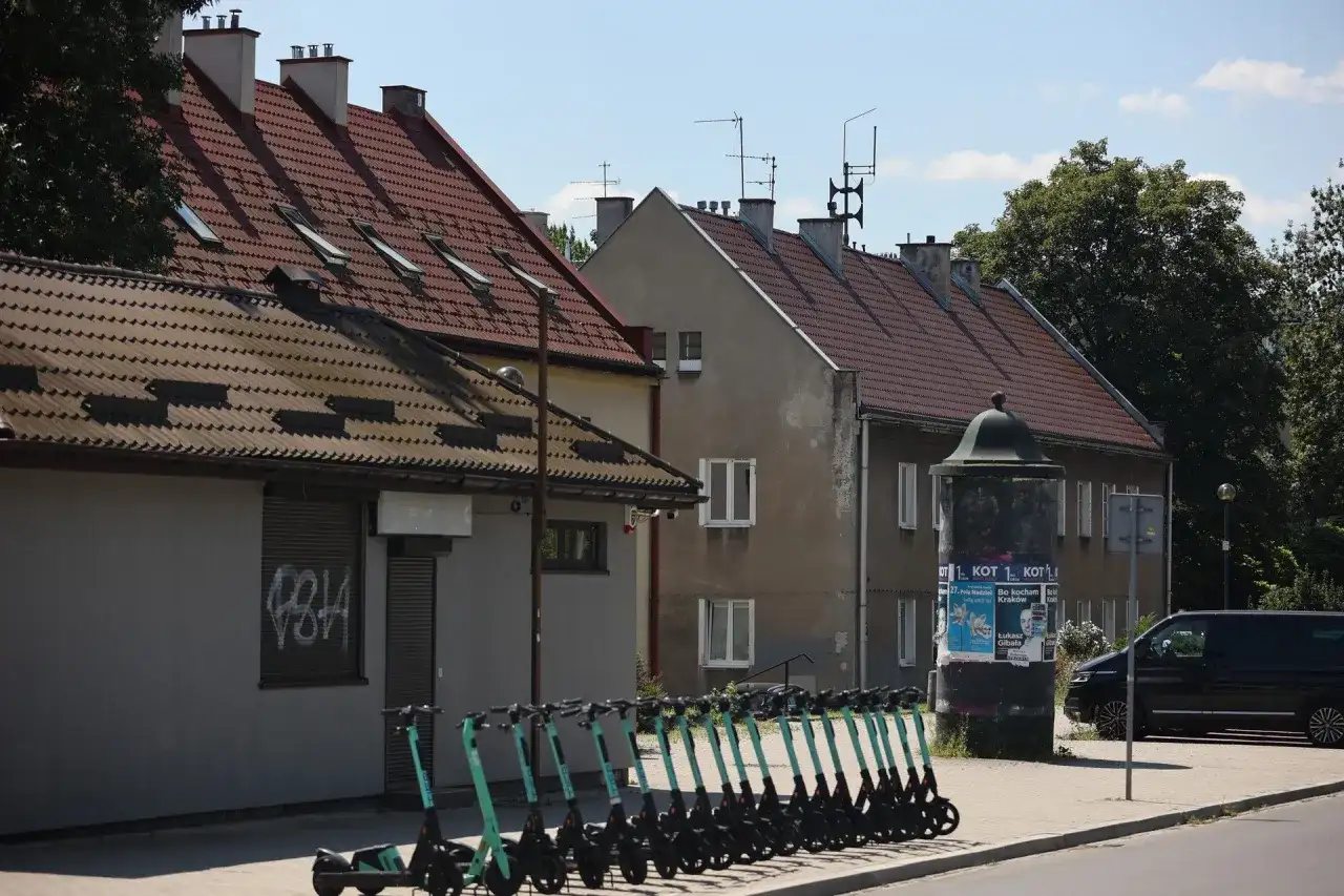 Lokalizacja dworcowa Kraków: najważniejsze informacje i dojazd 2025