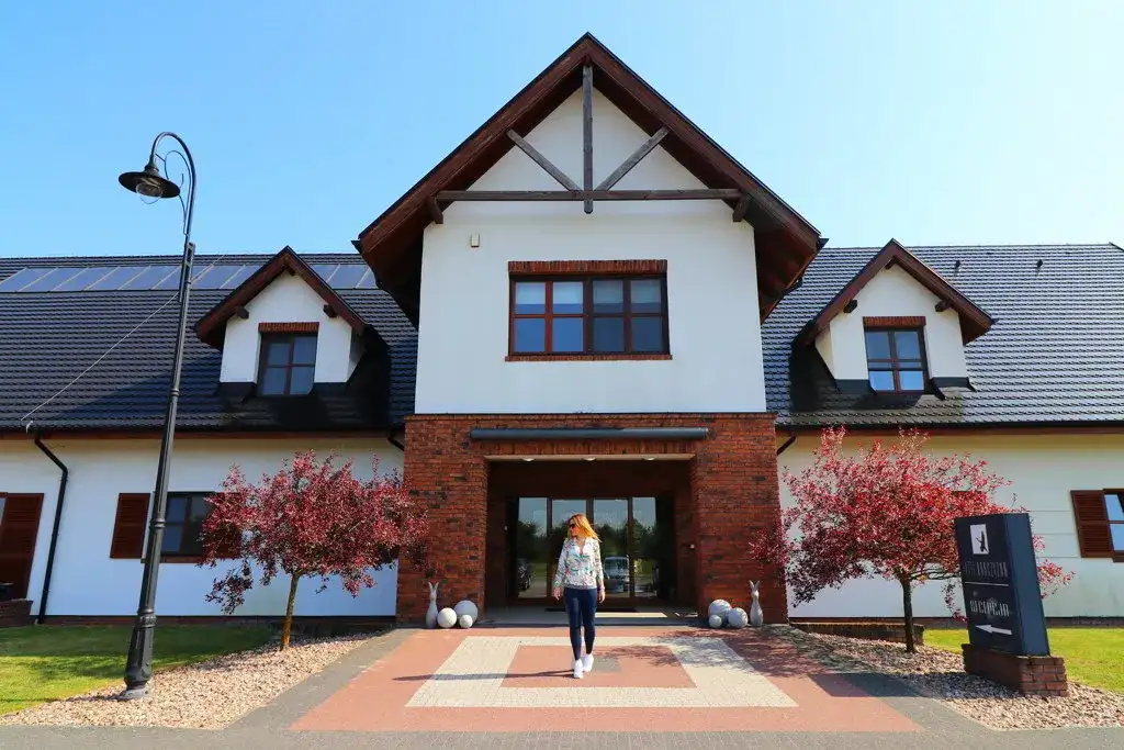 SPA pod Poznaniem: Odkryj najlepsze miejsca na relaks i regenerację