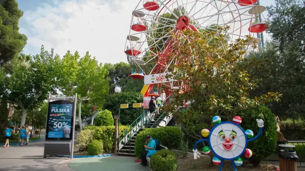 Parque de atracciones de Zaragoza: horarios, precios y atracciones imperdibles