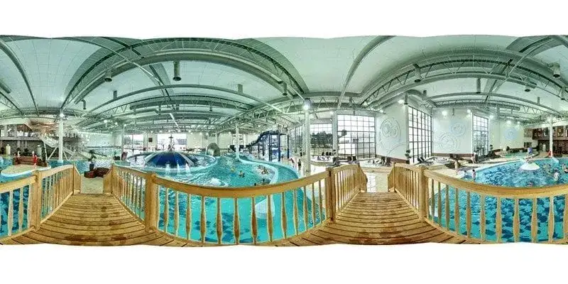 Ile osób może jednocześnie przebywać na basenie w CRS Zielona Góra?