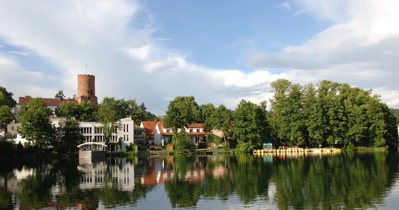 Łagów: Gdzie zjeść? Kulinarna podróż po perle Ziemi Lubuskiej